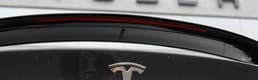Tesla, 'gevşek cıvatalar' nedeniyle 3 bini aşkın aracı geri çağırdı