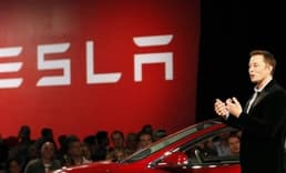Tesla hissedarlarından Elon Musk'ın maaş paketine onay