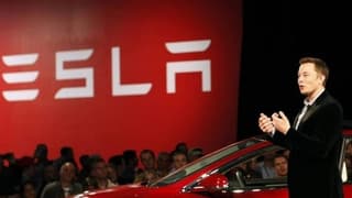 Tesla hissedarlarından Elon Musk'ın maaş paketine onay