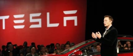 Tesla hissedarlarından Elon Musk'ın maaş paketine onay