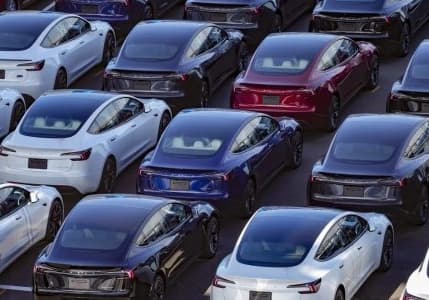 Tesla ve Samsung arasında 16,5 milyar dolarlık çip anlaşması