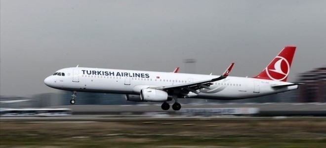 THY'den 23 Nisan'a özel çocuk yolculara yüzde 50 indirim