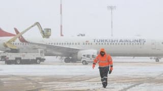 THY ve AJet yolcularını uyardı: 114 uçuş iptal