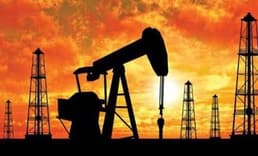 Ticaret anlaşması ile petrol fiyatları üç ayın zirvesine yaklaştı