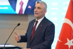 Ticaret Bakanı Bolat esnafa yeni finansman paketlerini tekrar duyurdu
