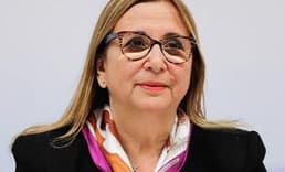 Ticaret Bakanı Pekcan görevden alındı