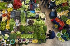 Ticaret Bakanlığı hallerdeki yasa dışı işlemleri ortaya çıkardı