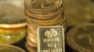 Ticaret etkisiyle altın yatay, petrol düştü