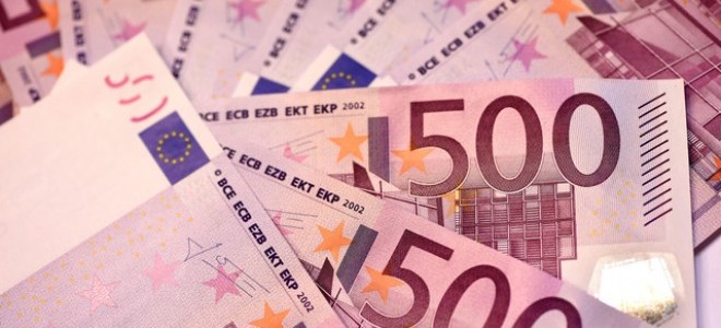 Ticaret Savaşı Endişesiyle Euro Yükseldi