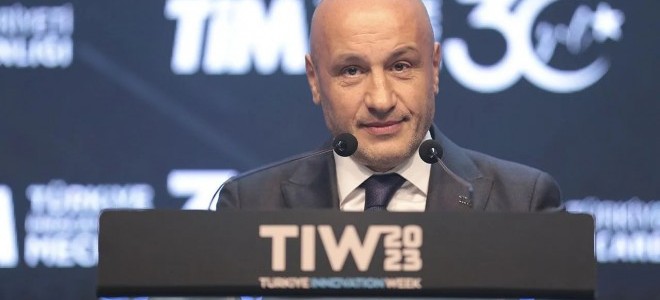 TİM/Gültepe: İhracatta rekabetin sağlanması için doların %45 artması gerekiyor