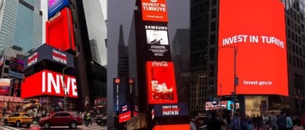Times Meydanı'ndaki dijital ekranlardan Türkiye'ye yatırım daveti