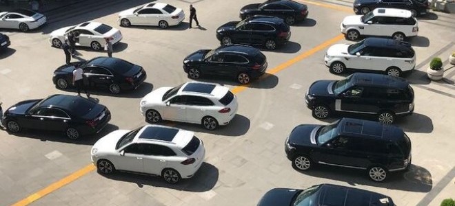 TMSF, ihale yoluyla satacağı lüks ikinci el araçlarda indirime gitti