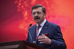 TOBB Başkanı Hisarcıklıoğlu'ndan deprem kredisi ödemelerinin ertelenmesi talebi