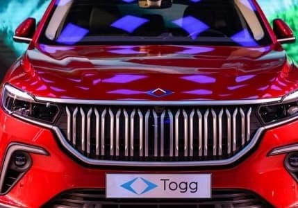 Togg'un ilk yerli otomobili banttan indi