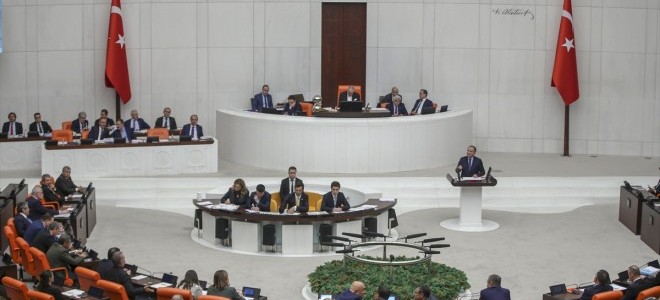 Torba kanun teklifiyle Hazine'ye ek borçlanma yetkisi