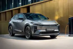 Toyota 10 bin aracını geri çağırıyor