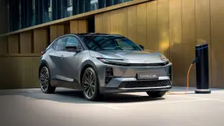 Toyota 10 bin aracını geri çağırıyor