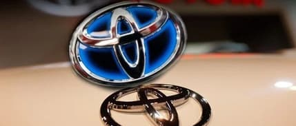 Toyota 10 modelin sevkiyatını durdurdu