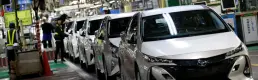 Toyota 23 yıl sonra tahtını kaptırdı 