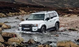 Toyota yeni nesil Land Cruiser Prado'yu tanıttı: Lansman fiyatı belli oldu