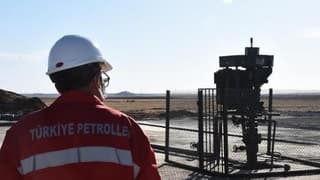 TPAO'nun 3 sahasının ruhsat süresi uzatıldı