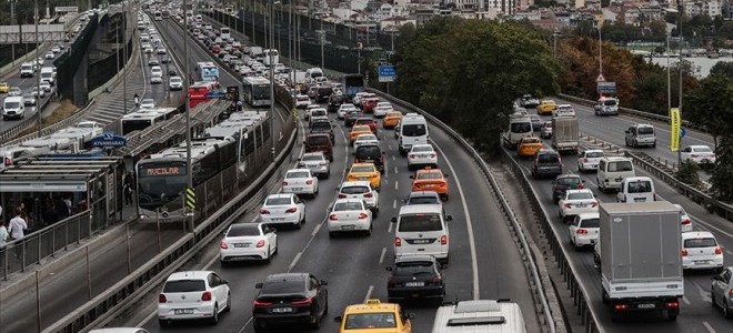 Trafiğe kayıt yaptıran taşıt satısı eylülde azaldı