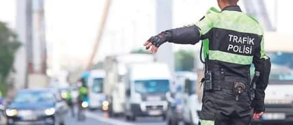 Trafikte yol kesene, toplu etkinliklerde havaya ateş açana caydırıcı cezalar geliyor