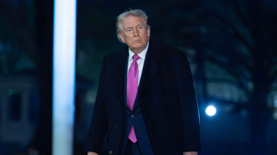 Trump: ABD ordusu İran'a girmeye hazır