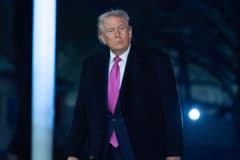 Trump: ABD ordusu İran'a girmeye hazır