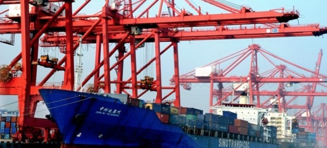 Trump Çin'e Vergi Tabanını Genişletti