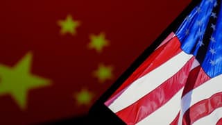 Trump, Çin'e yönelik tarifeleri 90 gün daha askıya aldı