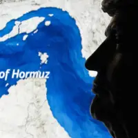 Trump, Hürmüz Boğazı'nı "Trump Boğazı" olarak niteleyen görsel paylaştı