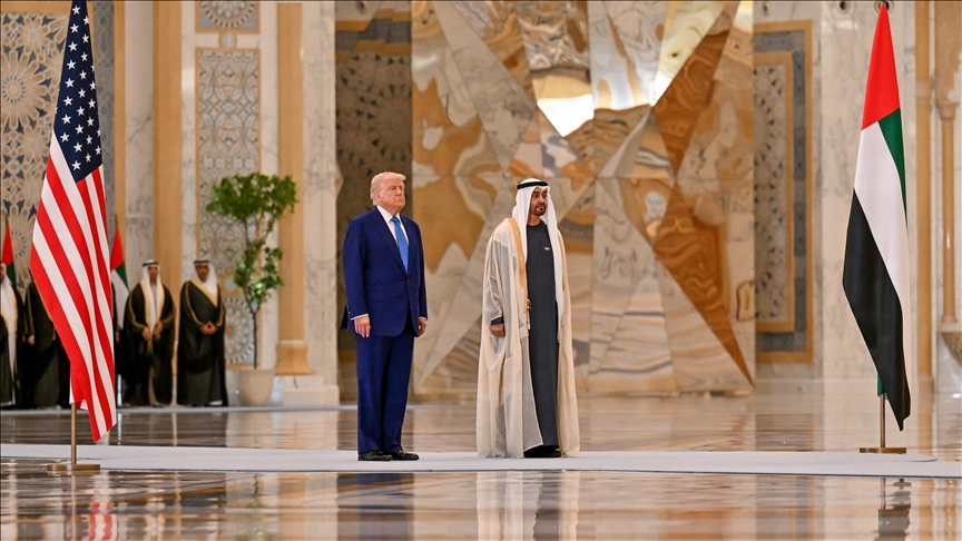 Trump ile BAE Devlet Başkanı bölgesel gelişmeleri görüştü