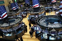 Trump'ın İran paylaşımı öncesi piyasalarda şüpheli hacim artışı