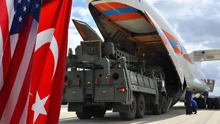 Trump'ın Türkiye için kaldırdığı CAATSA yaptırımları nedir?