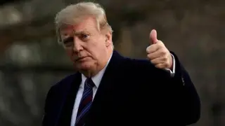 Trump: Petrol yüklü gemiler güney deniz koridorunu kullanıyor