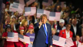 Trump’tan 5 bin dolarlık seçim vaadi