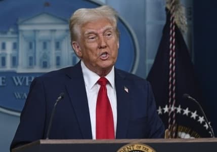 Trump'tan çiftçilere "çok sayıda tarım ürünü üretmeye hazırlanın" çağrısı