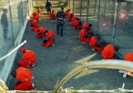 Trump’tan göçmen politikalarında yeni adım: Guantanamo’ya gönderilecekler