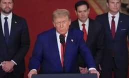 Trump’tan İran’a tehdit: Silahlarımız hazır ve tetikteyiz