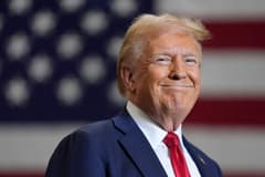 Trump'tan petrol yorumu: Fiyatlar yükseldiğinde çok para kazanıyoruz