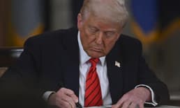 Trump, TikTok'un satılmasının önünü açan kararnameyi imzaladı