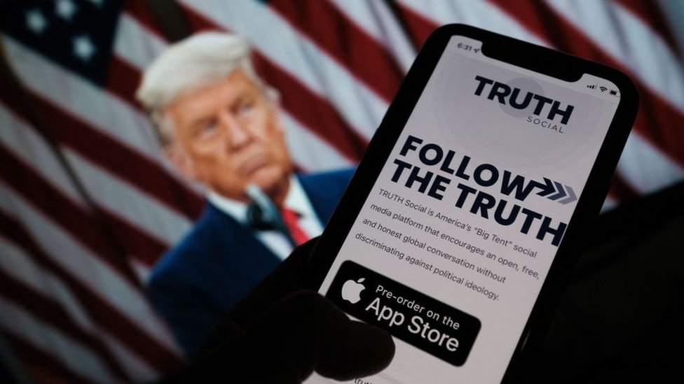 Trump, Truth Social verilerini finans kuruluşlarına satmaya hazırlanıyor