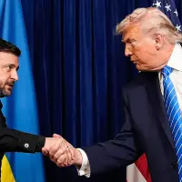 Trump Ukrayna'yı uyardı: Rusya'nın dizel altyapısını hedef almayın