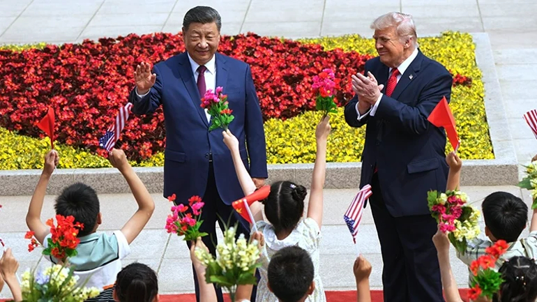 Trump ve Çin Devlet Başkanı Şi Cinping Pekin'de bir araya geldi