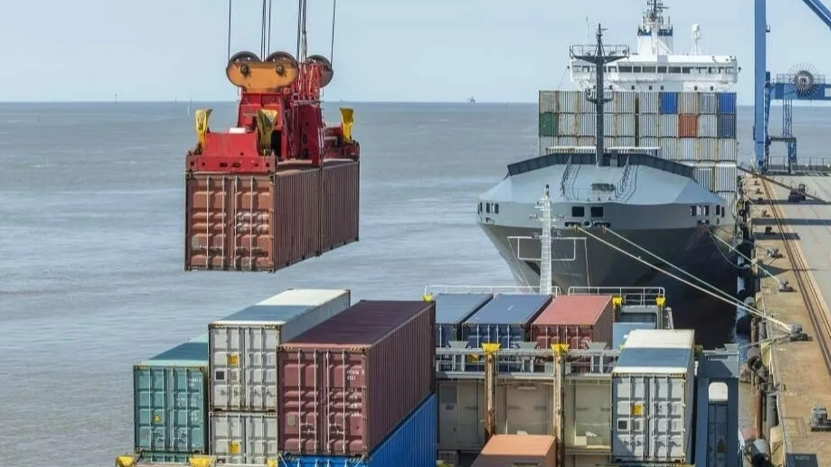 Trump yönetiminin gümrük vergisi iadelerini durdurma talebi reddedildi