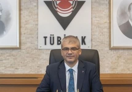 TÜBİTAK'ta bayrak değişimi