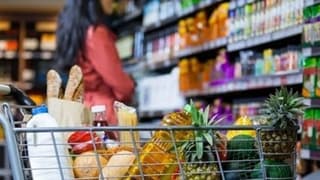 TÜİK açıkladı: Tüketici güveni 11 ayın zirvesine çıktı