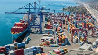 TÜİK: 'Dış Ticaret Açığı 2017'de 77 Milyar Dolar Oldu'