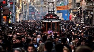 TÜİK: Eğitim durumuna göre en mutlu kesim, ilkokul mezunları